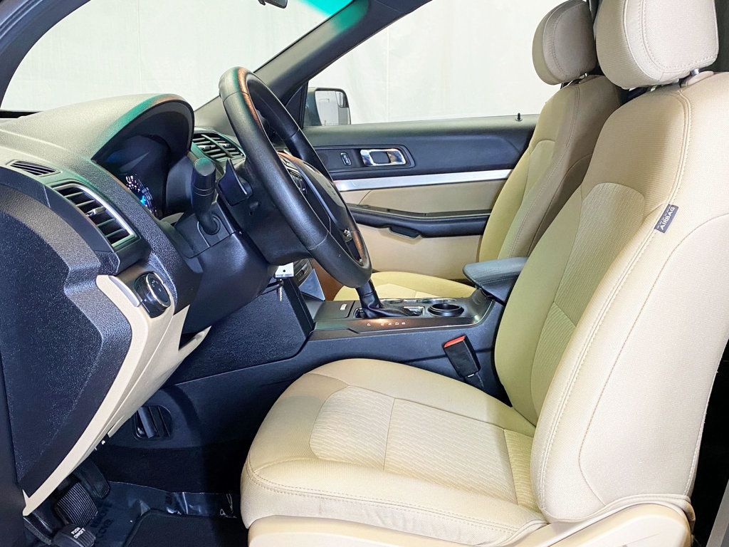 2017 Ford Explorer FWD - 22938009 - 17