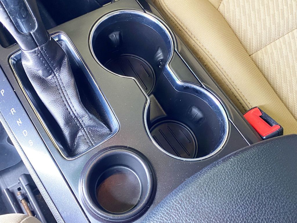 2017 Ford Explorer FWD - 22938009 - 33