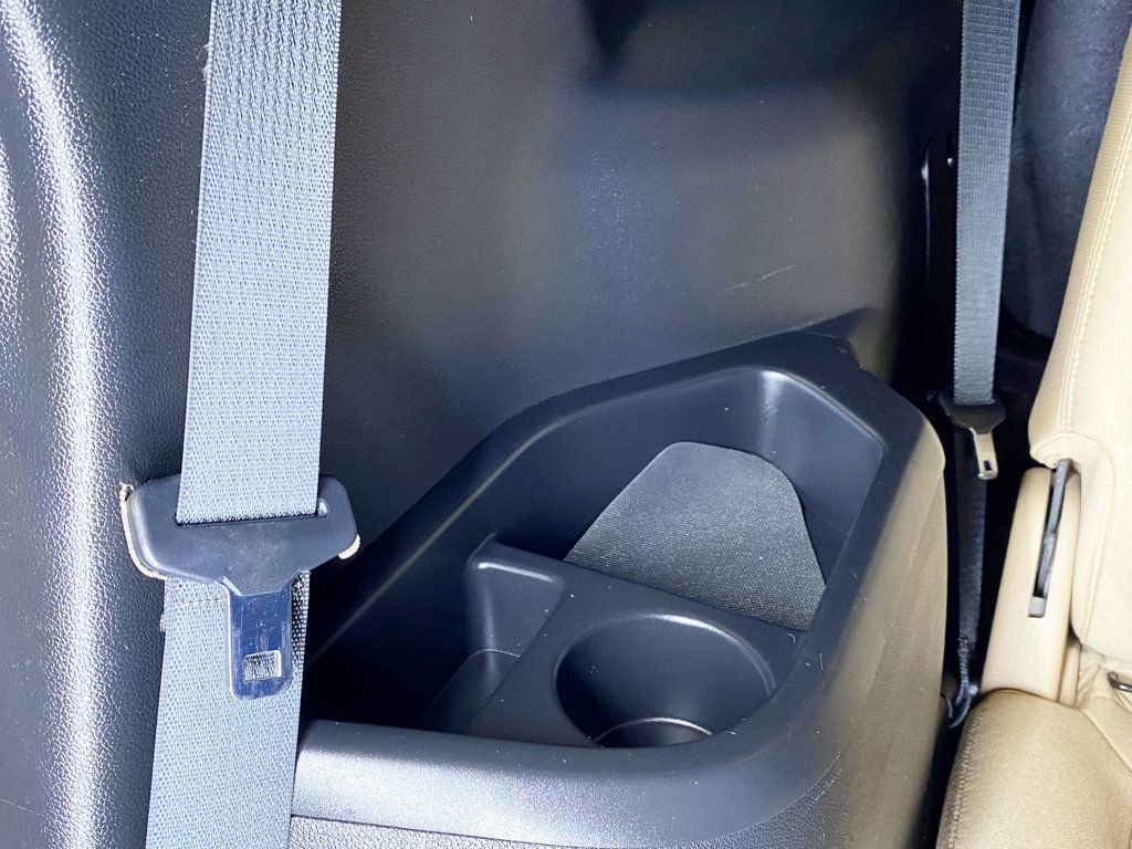 2017 Ford Explorer FWD - 22938009 - 50