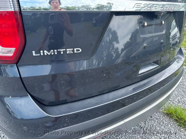 2017 Ford Explorer Limited 4WD - 23070252 - 4
