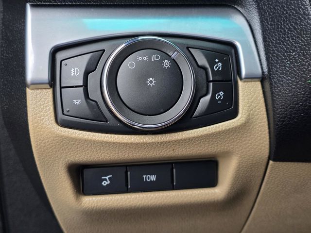 2017 Ford Explorer Limited 4WD - 23085849 - 33