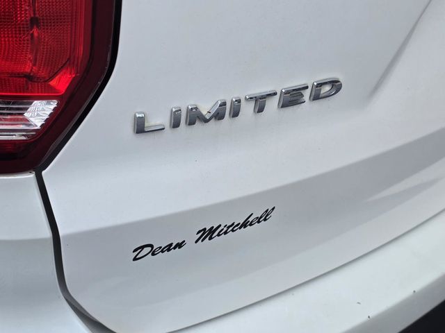 2017 Ford Explorer Limited 4WD - 23085849 - 38