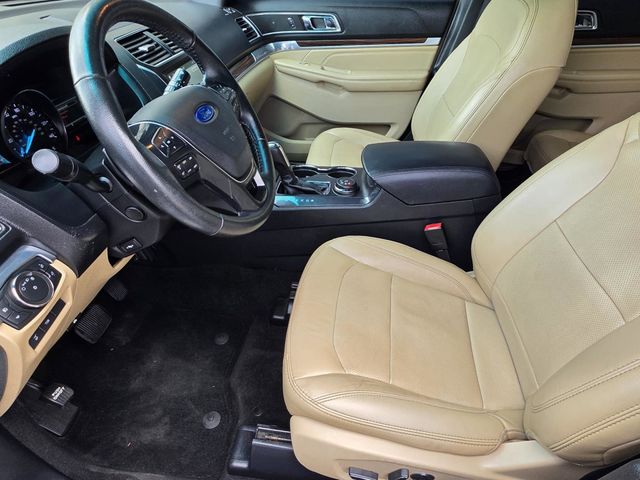 2017 Ford Explorer Limited 4WD - 23085849 - 6