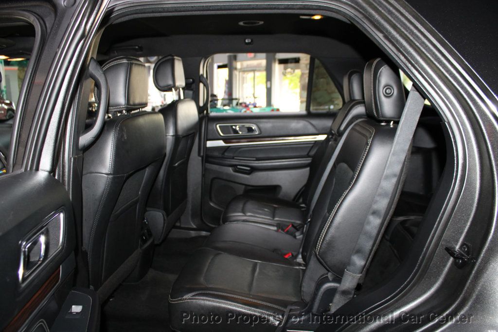 2017 Ford Explorer Limited photo 21