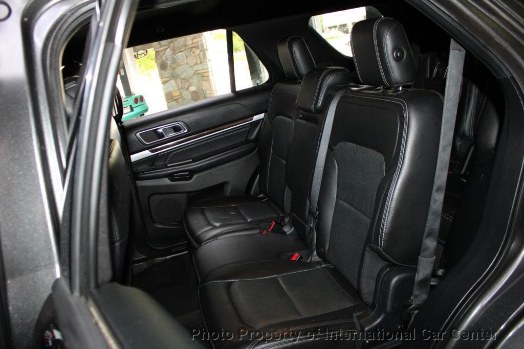 2017 Ford Explorer Limited photo 22
