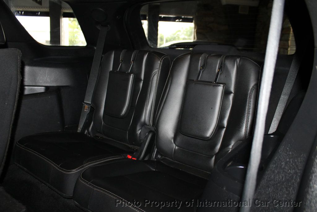 2017 Ford Explorer Limited photo 24