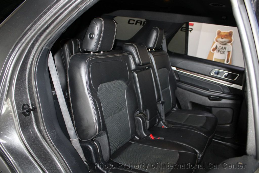 2017 Ford Explorer Limited photo 32