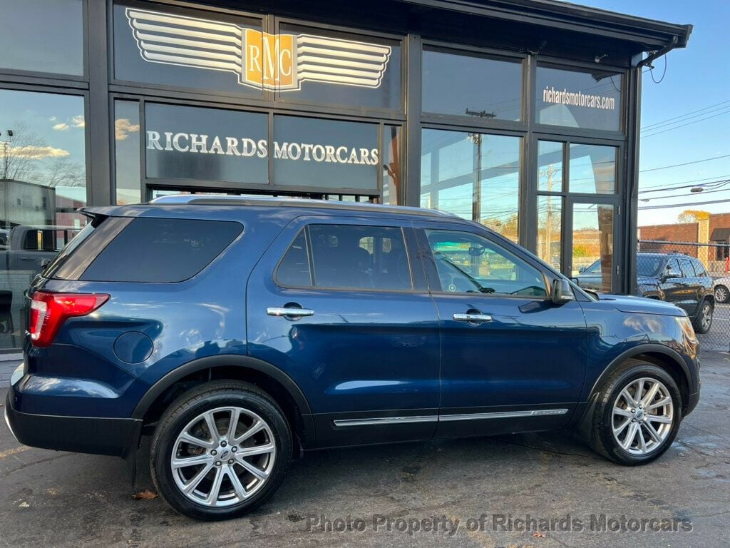 2017 Ford Explorer Limited 4WD - 22660927 - 2