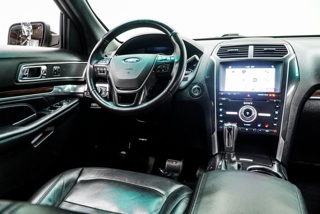 2017 Ford Explorer Limited FWD - 22942808 - 18