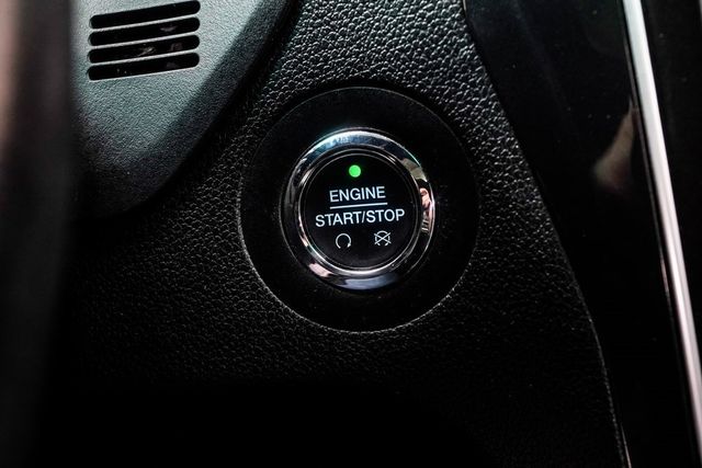 2017 Ford Explorer Limited FWD - 22942808 - 24