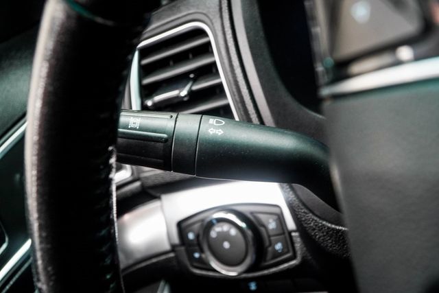 2017 Ford Explorer Limited FWD - 22942808 - 37