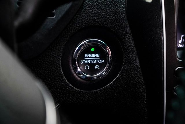 2017 Ford Explorer Limited FWD - 22942808 - 38