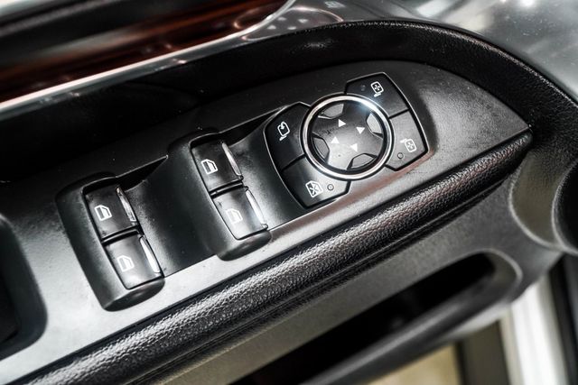 2017 Ford Explorer Limited FWD - 22942808 - 48