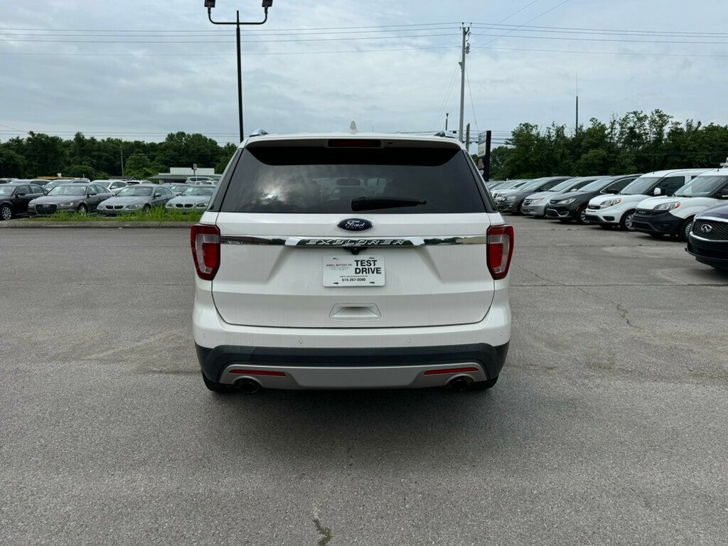 2017 Ford Explorer Limited FWD - 22848787 - 4