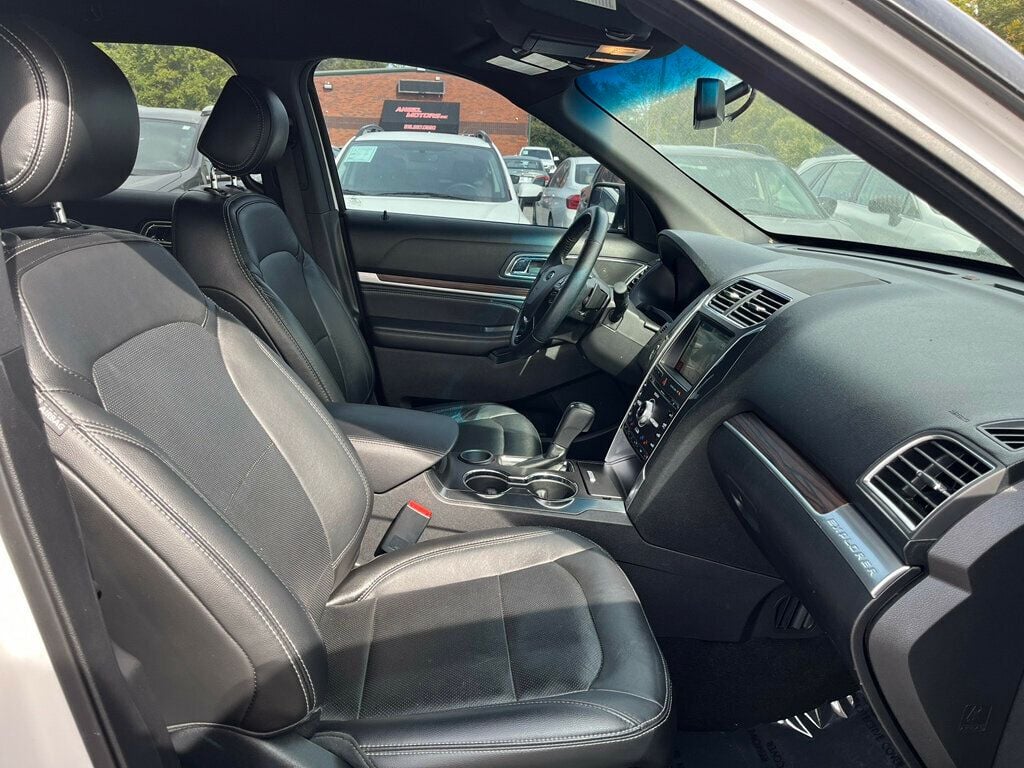 2017 Ford Explorer Limited FWD - 22933385 - 8