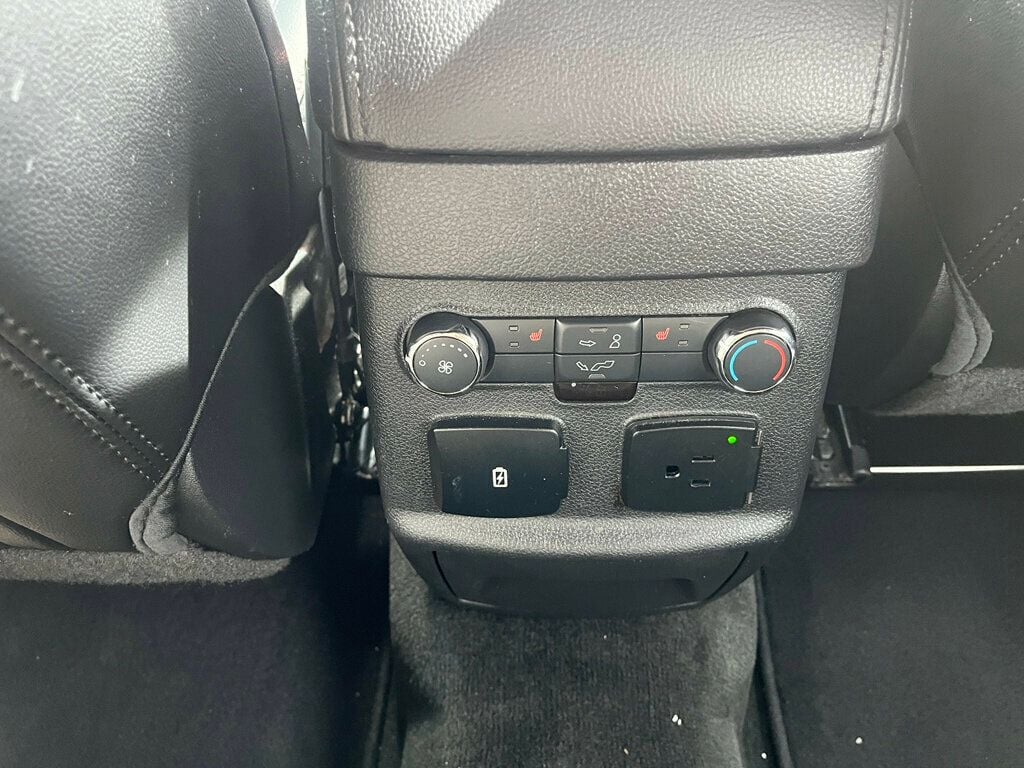 2017 Ford Explorer Limited FWD - 22933385 - 14