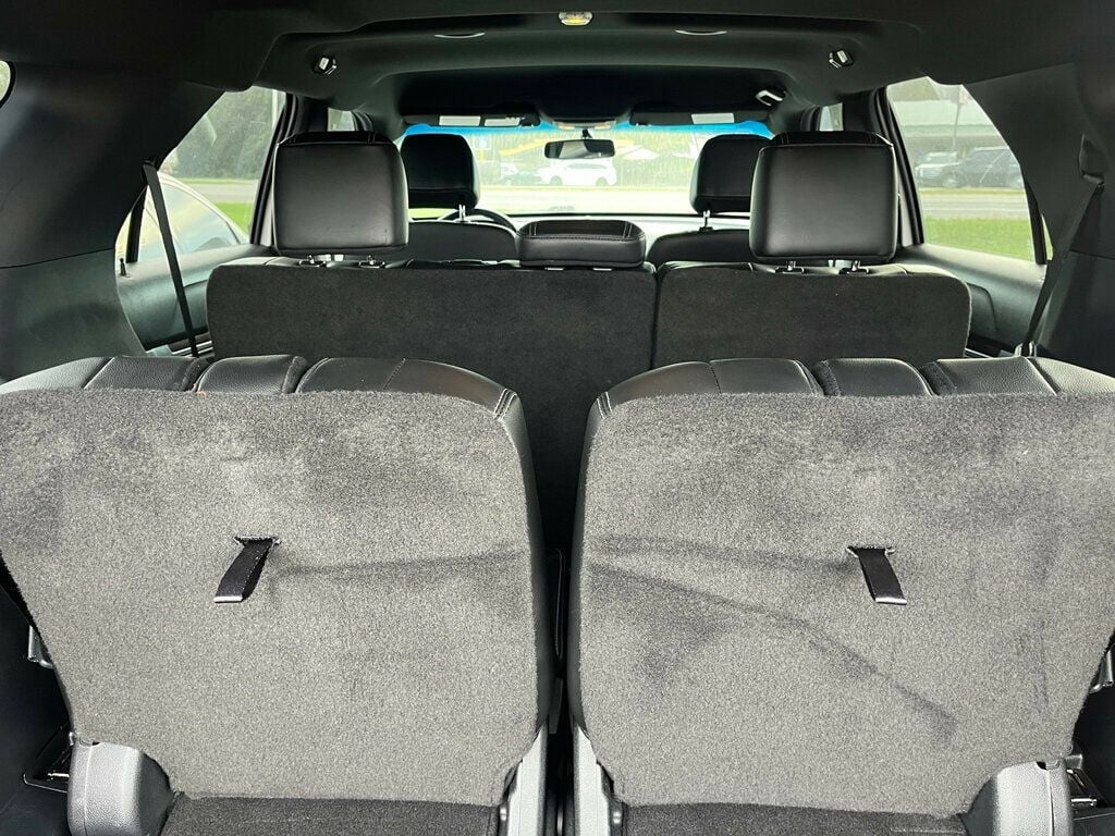 2017 Ford Explorer Limited FWD - 22933385 - 22