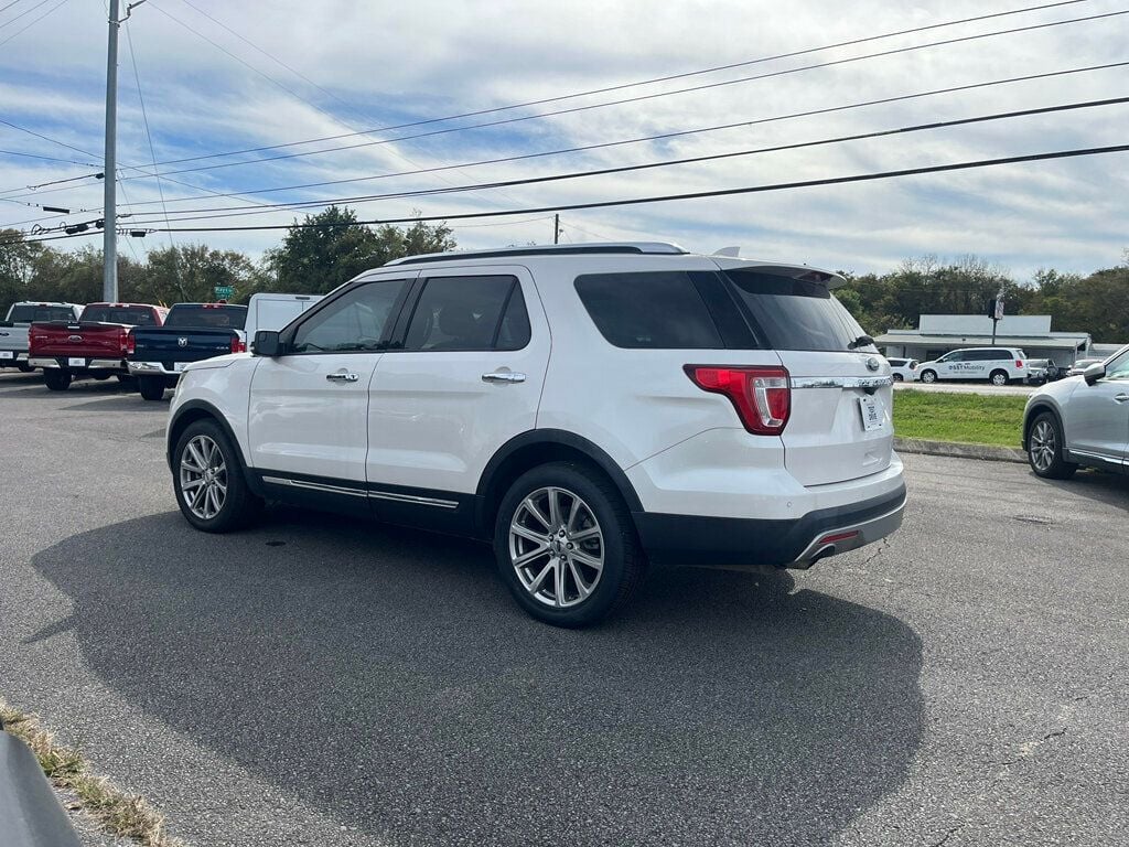 2017 Ford Explorer Limited FWD - 22933385 - 6