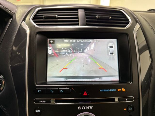 2017 Ford Explorer Platinum 4WD - 23072267 - 18
