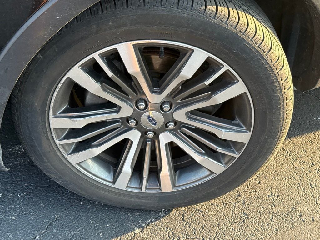 2017 Ford Explorer Platinum 4WD - 23072267 - 1