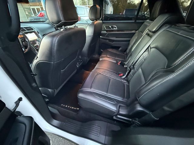 2017 Ford Explorer Platinum 4WD - 23102380 - 12