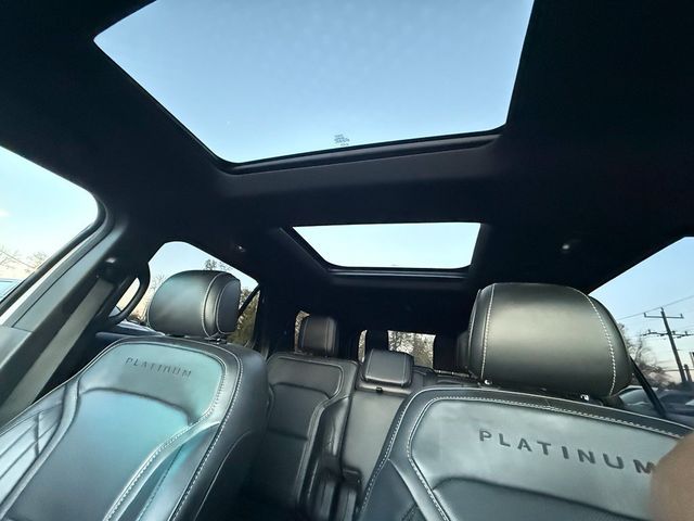 2017 Ford Explorer Platinum 4WD - 23102380 - 14