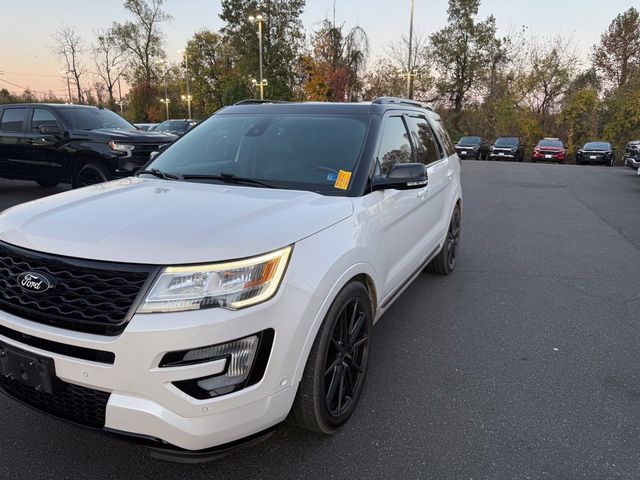 2017 Ford Explorer Platinum 4WD - 23102380 - 2