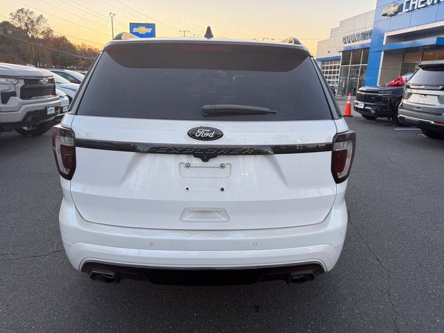 2017 Ford Explorer Platinum 4WD - 23102380 - 7