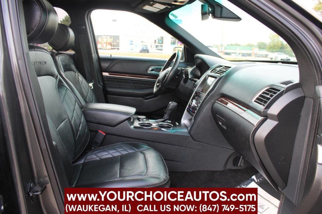 2017 Ford Explorer Platinum 4WD - 22914814 - 16