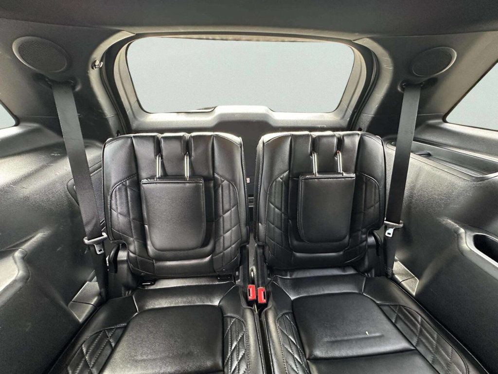 2017 Ford Explorer Platinum 4WD - 23051496 - 16