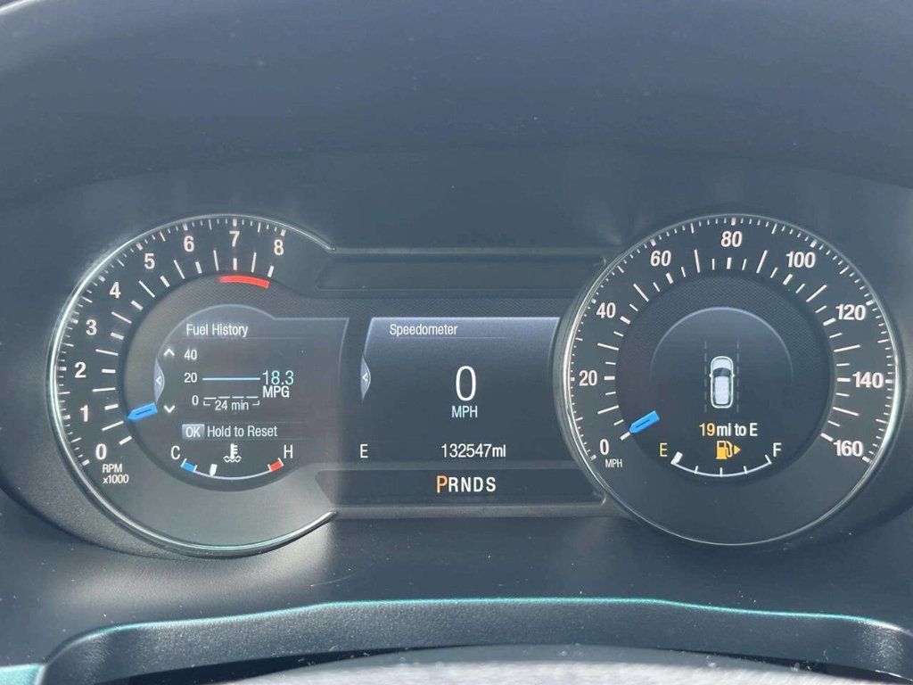 2017 Ford Explorer Platinum 4WD - 23051496 - 31