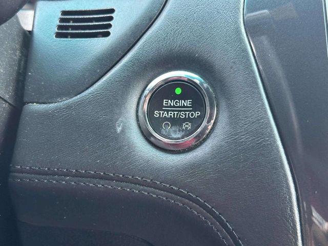 2017 Ford Explorer Platinum 4WD - 23051496 - 37