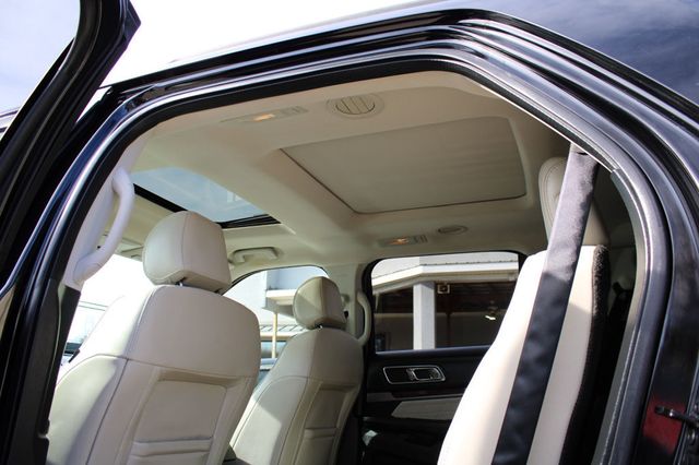 2017 Ford Explorer Platinum 4WD - 22969347 - 22