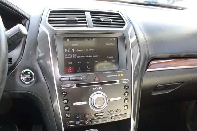 2017 Ford Explorer Platinum 4WD - 22969347 - 31