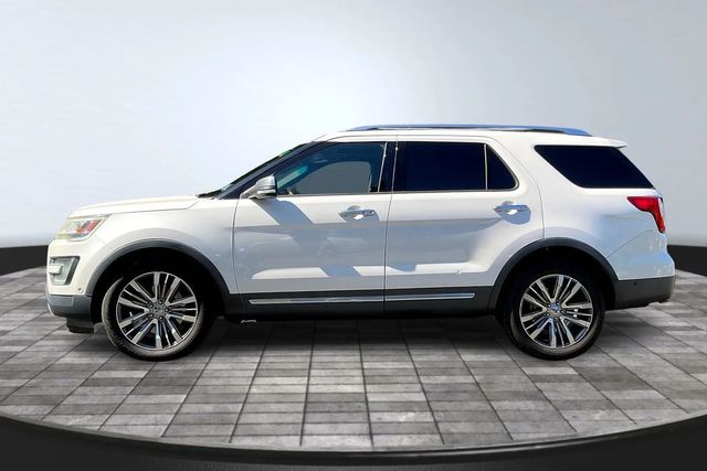 2017 Ford Explorer Platinum 4WD - 22957981 - 3