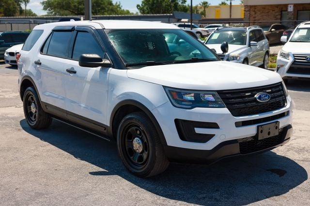2017 Ford Explorer Police Interceptor Utility - 23013606 - 17
