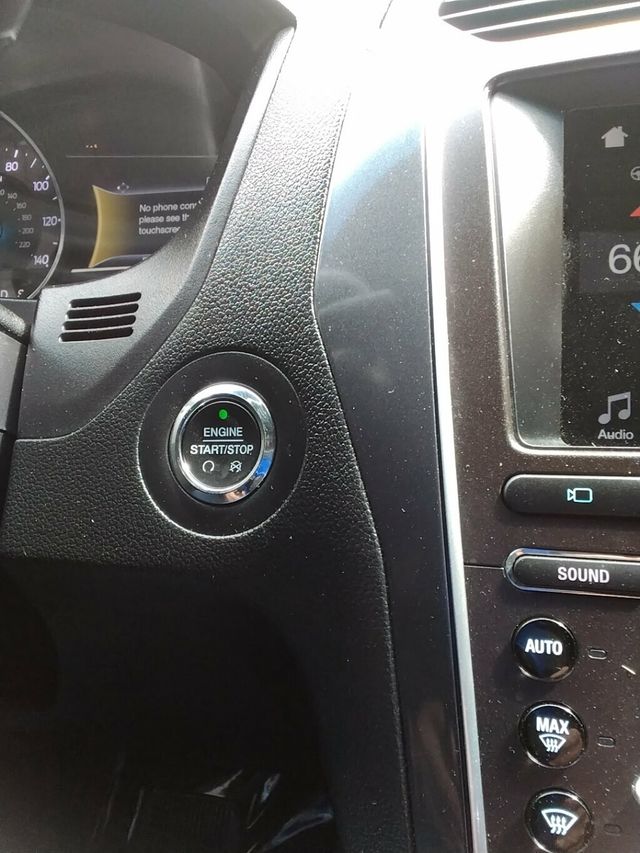 2017 Ford Explorer Sport 4WD - 23002717 - 19