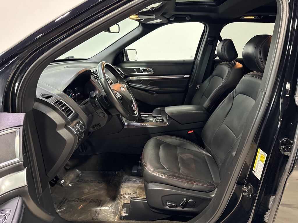 2017 Ford Explorer Sport 4WD - 23013279 - 23
