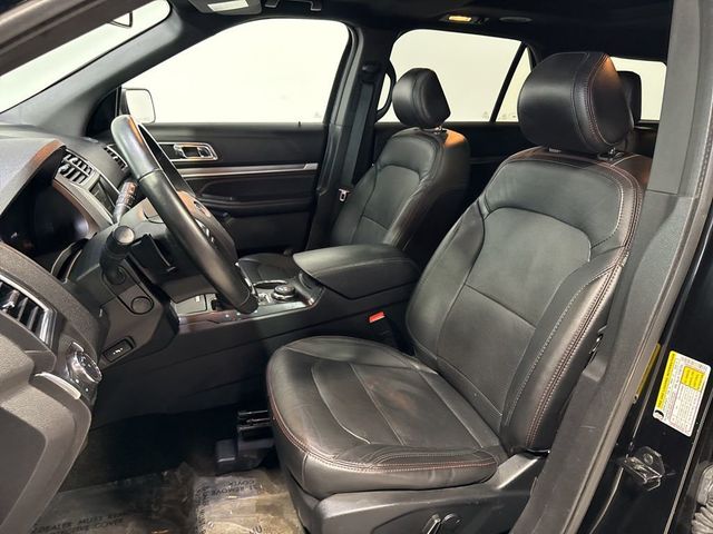 2017 Ford Explorer Sport 4WD - 23013279 - 24