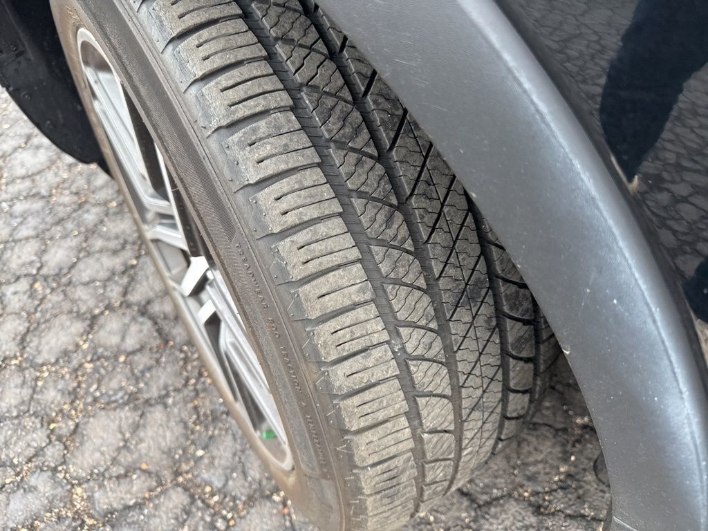 2017 Ford Explorer Sport 4WD - 23013279 - 2