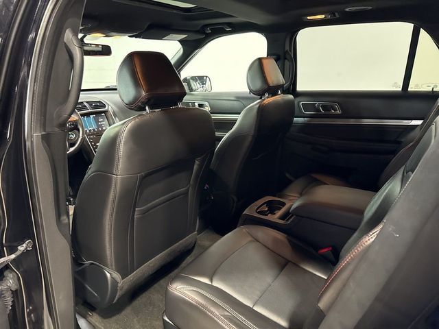 2017 Ford Explorer Sport 4WD - 23013279 - 33