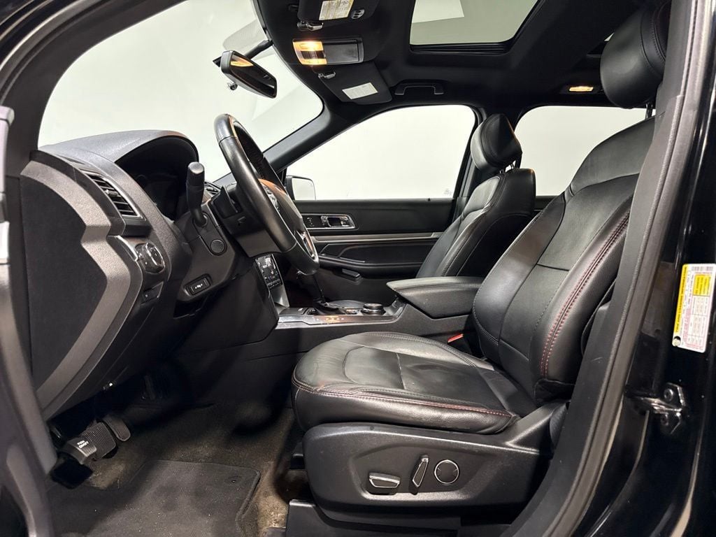 2017 Ford Explorer Sport 4WD - 23065517 - 10