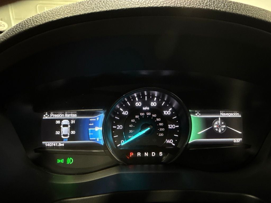 2017 Ford Explorer Sport 4WD - 23065517 - 11