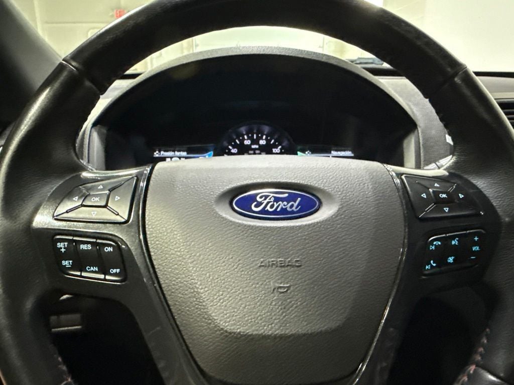 2017 Ford Explorer Sport 4WD - 23065517 - 12
