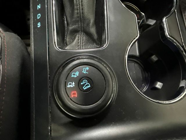 2017 Ford Explorer Sport 4WD - 23065517 - 18