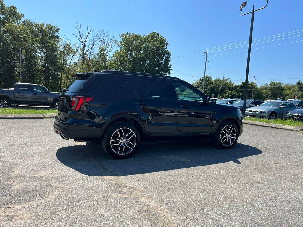 2017 Ford Explorer Sport 4WD - 22584126 - 4