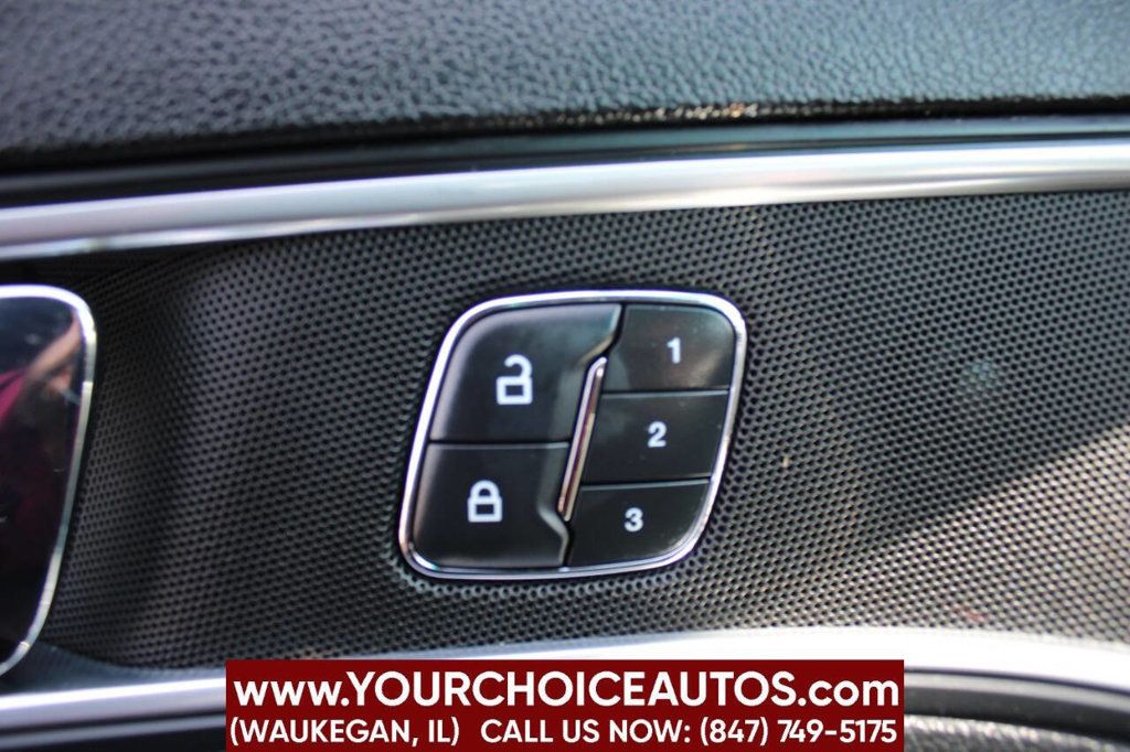 2017 Ford Explorer Sport 4WD - 22919556 - 27