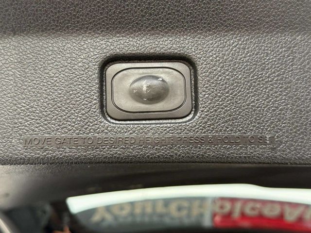 2017 Ford Explorer Sport 4WD - 23002117 - 13