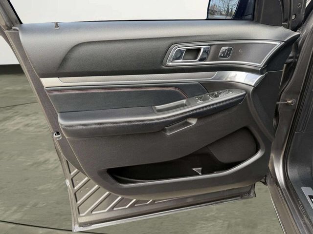 2017 Ford Explorer Sport 4WD - 23002117 - 14