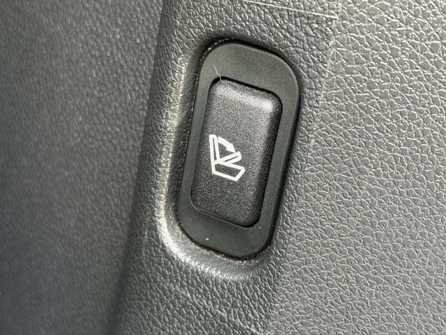 2017 Ford Explorer Sport 4WD - 23002117 - 24